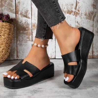 Cute Sandals (Black Size 39)